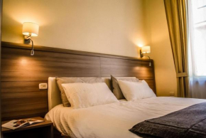 Гостиница DayBreak B&B  Неаполь